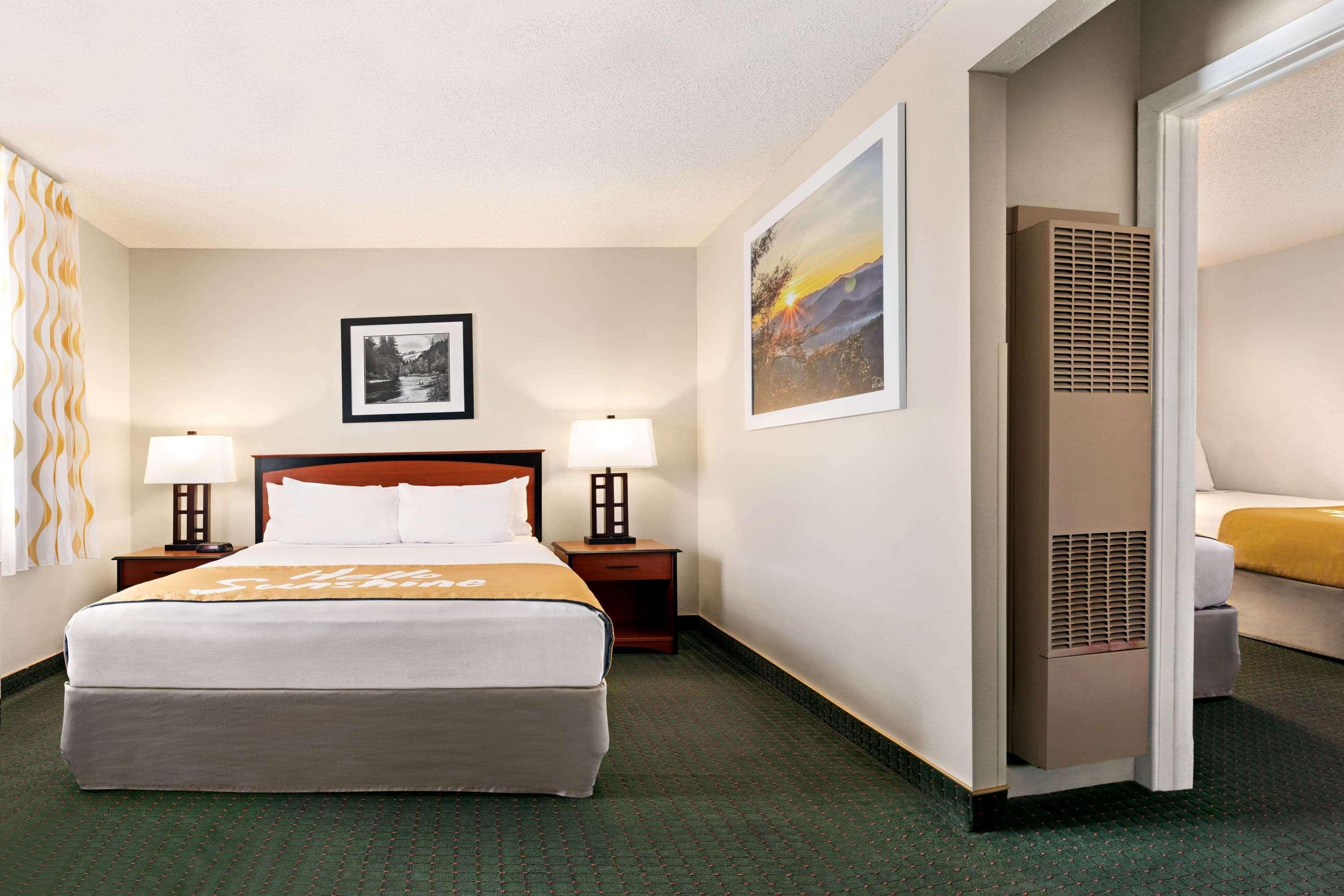Days Inn By Wyndham Cortez Esterno foto